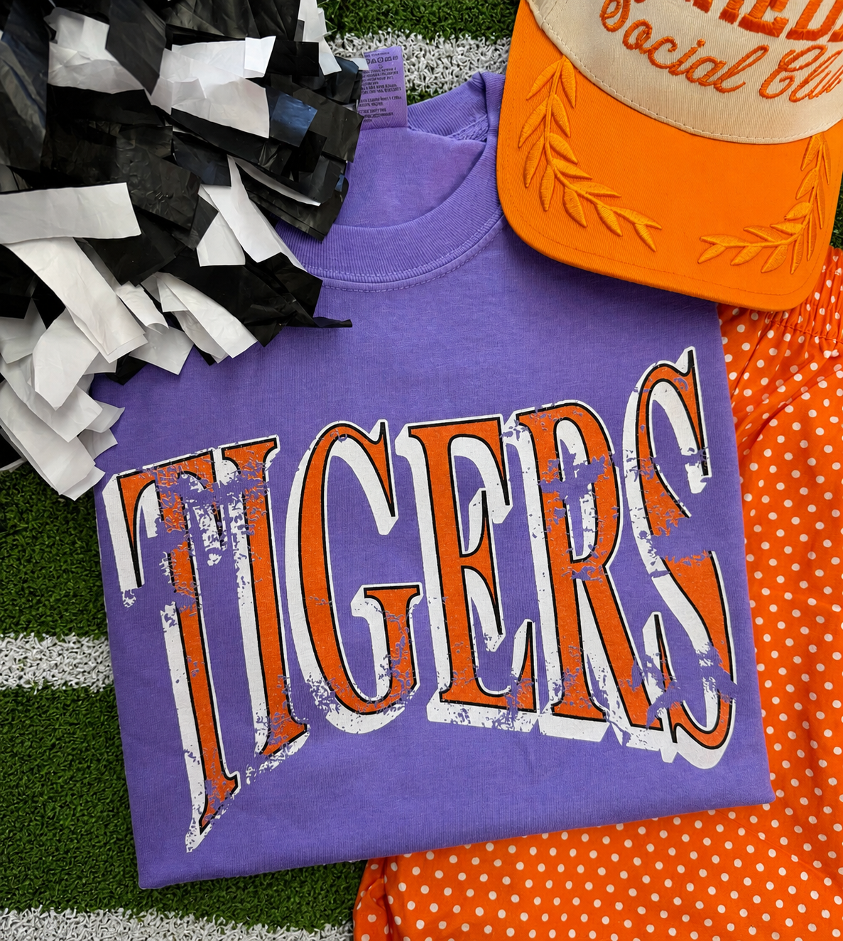 Tigers Distressed Tee